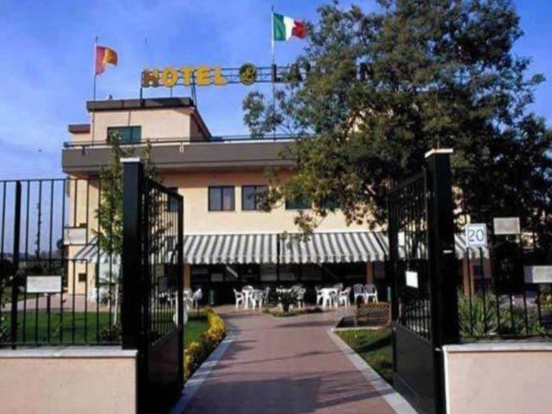 Hotel Laurence Róma Kültér fotó